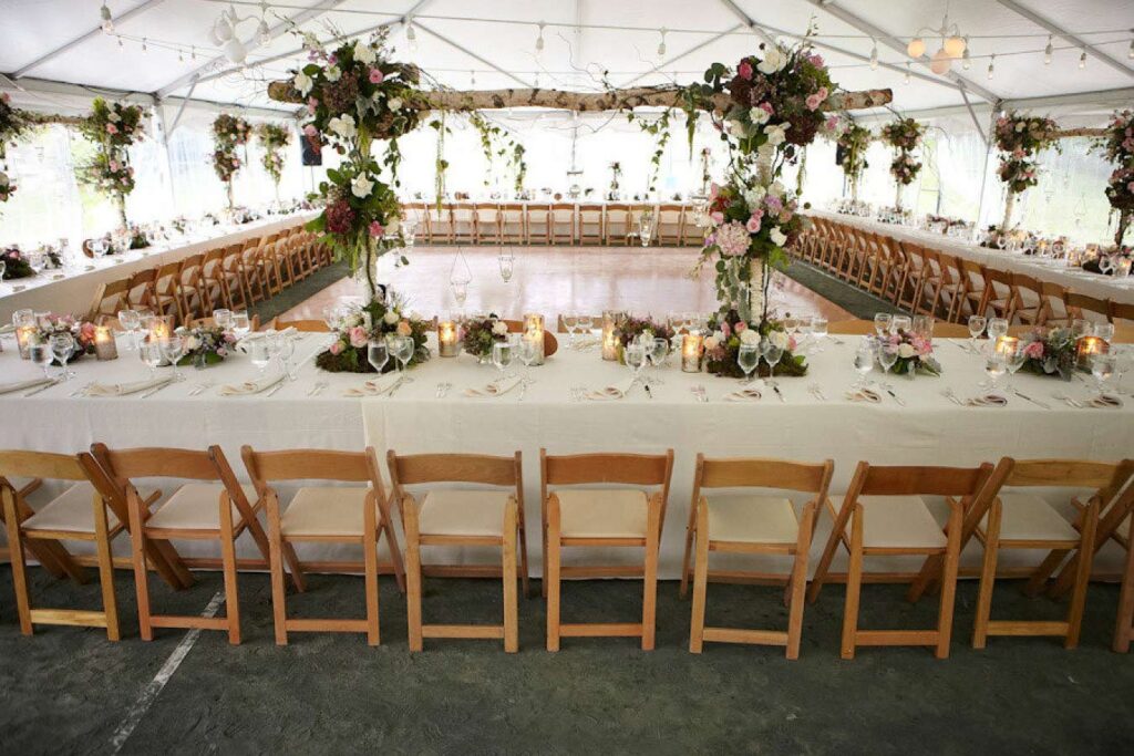 cómo disponer las mesas en boda