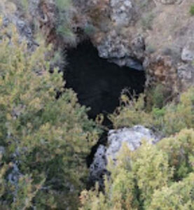 ruta a pie a sima de las Grobias